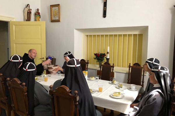 Bezoek Benedictijner Vader Abt Lenglet