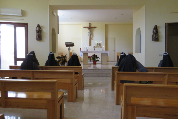 Birgittinessen Assisi: kapel, aanbidding